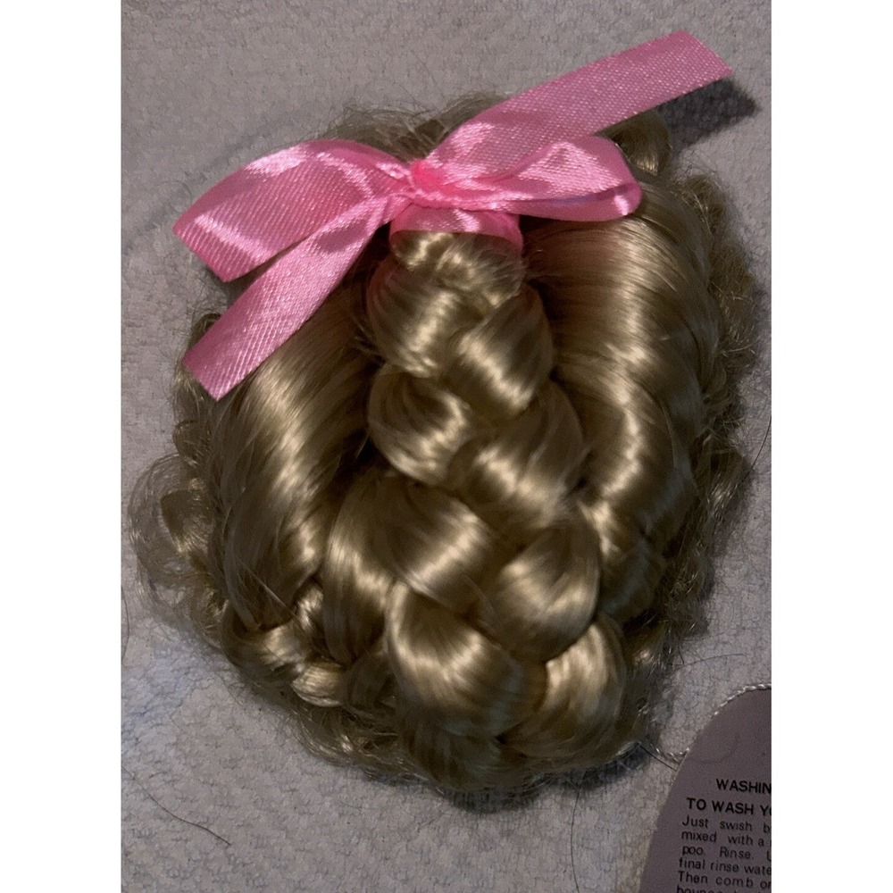 ALLISON Doll Wig By Playhouse Size 10"-11" In Color Pale Blonde NOS - Picture 2 of 8